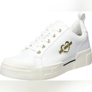 Love Moschino leather sneakers size 40